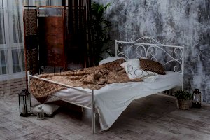 Кованая кровать Валенсия с 1 спинкой (Francesco Rossi)